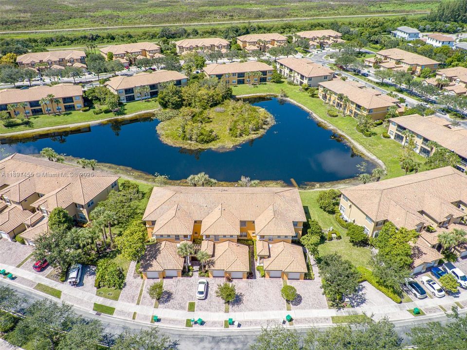 Recently Rented: $3,500 (3 beds, 2 baths, 1401 Square Feet)