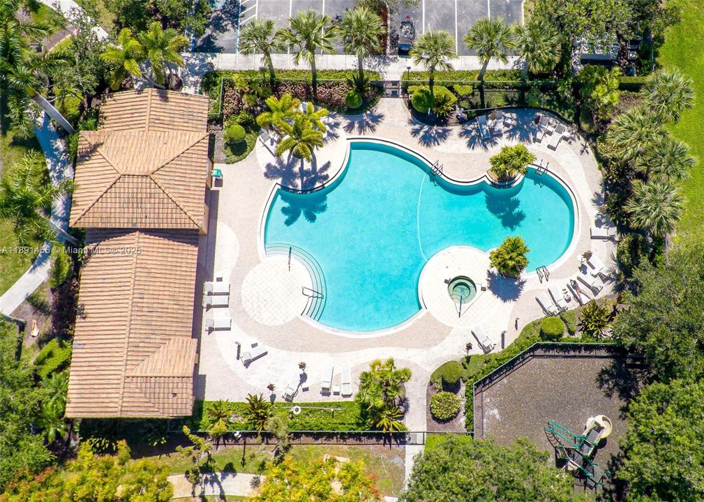 Recently Rented: $3,500 (3 beds, 2 baths, 1401 Square Feet)