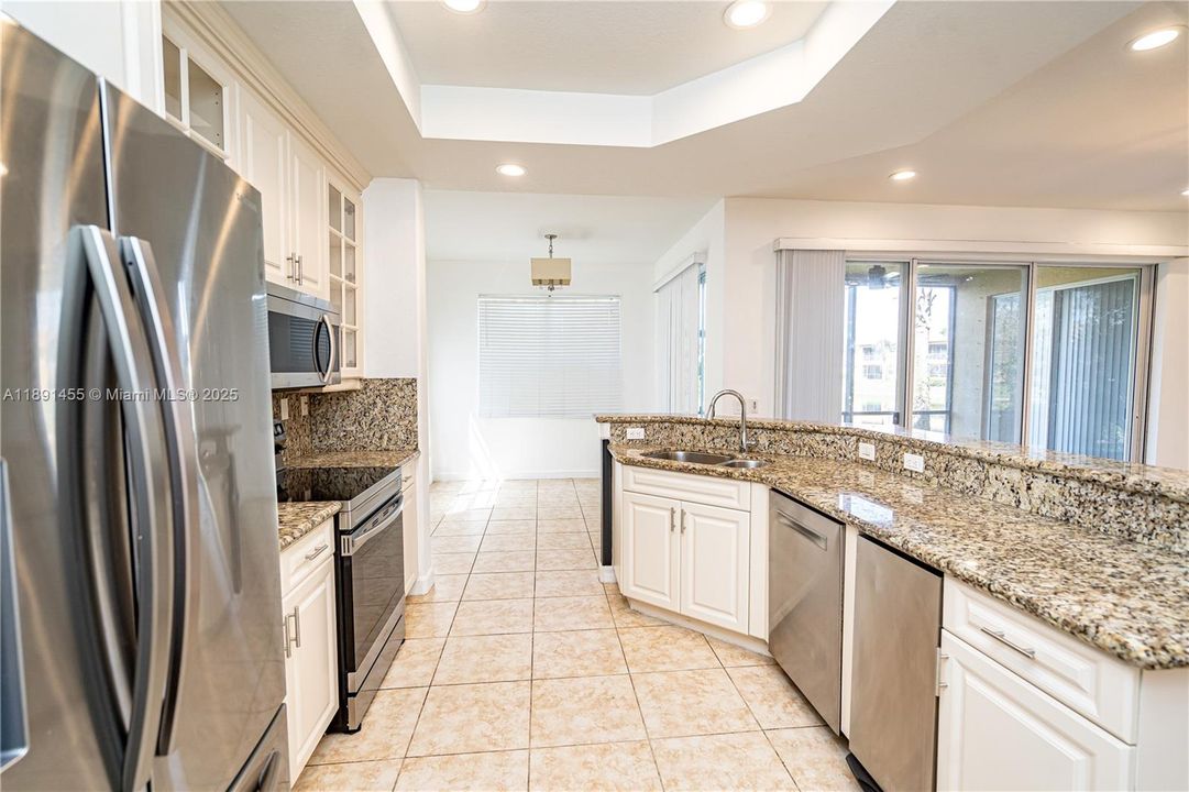 Recently Rented: $3,500 (3 beds, 2 baths, 1401 Square Feet)