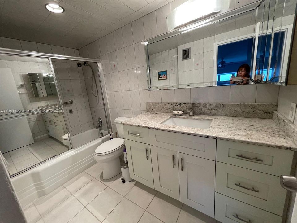 For Sale: $499,000 (2 beds, 2 baths, 1326 Square Feet)