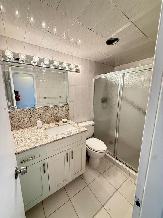 For Sale: $499,000 (2 beds, 2 baths, 1326 Square Feet)