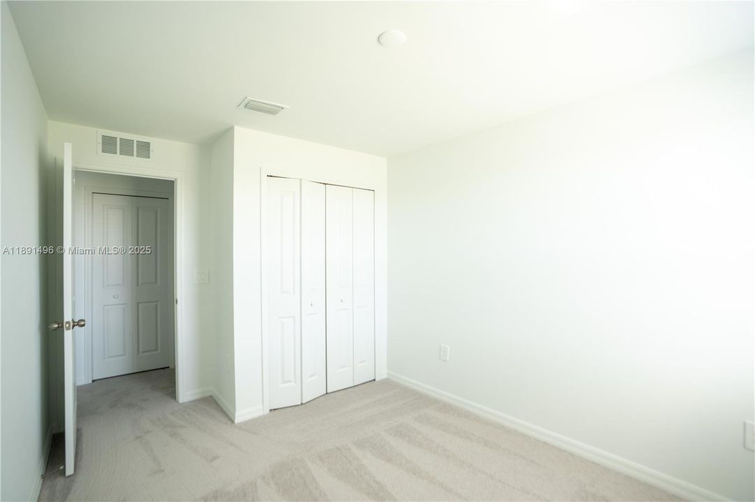 В аренду: $1,950 (3 спален, 2 ванн, 0 Квадратных фут)