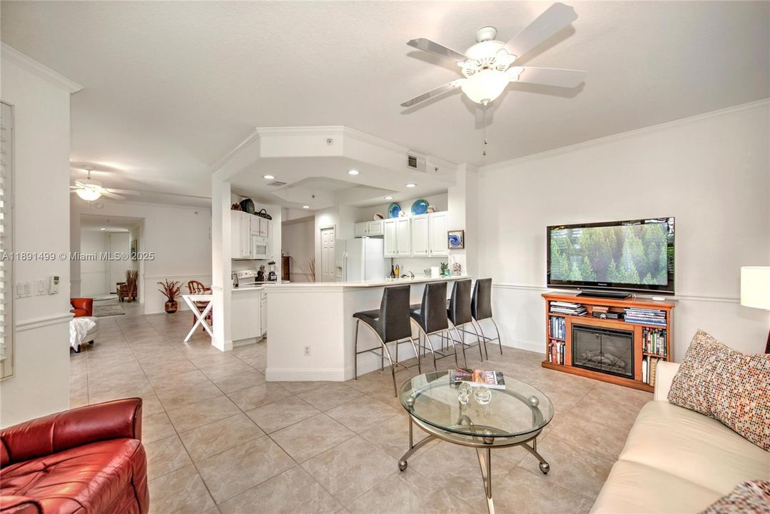 For Rent: $6,000 (2 beds, 2 baths, 1629 Square Feet)