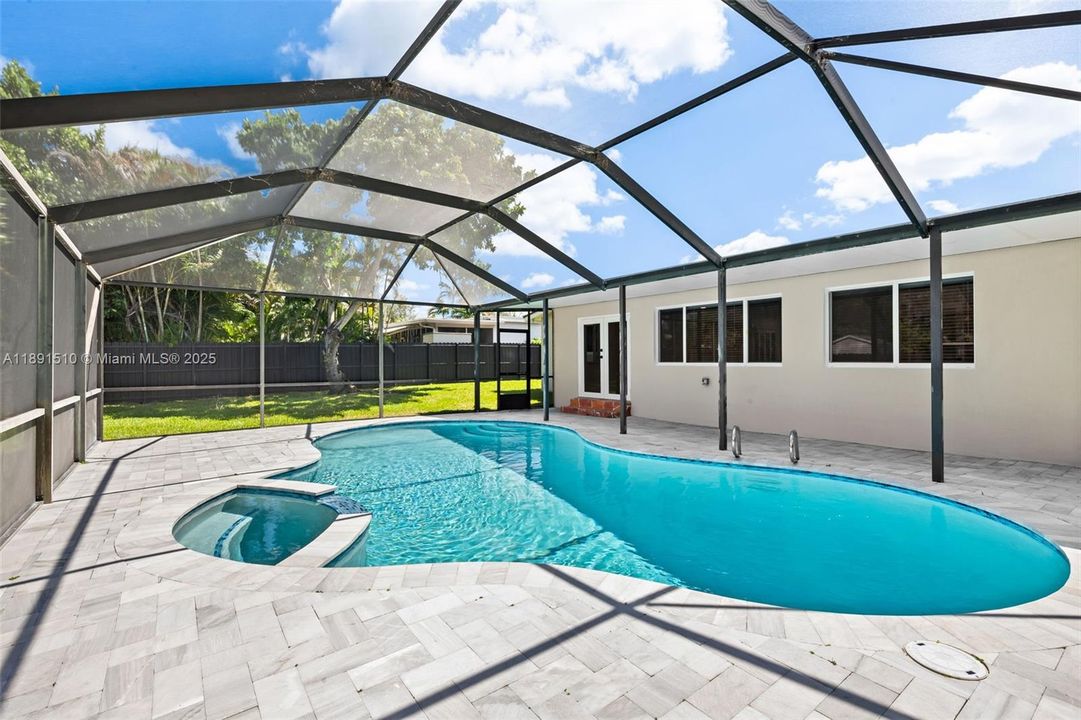 Active With Contract: $950,000 (4 beds, 2 baths, 1903 Square Feet)