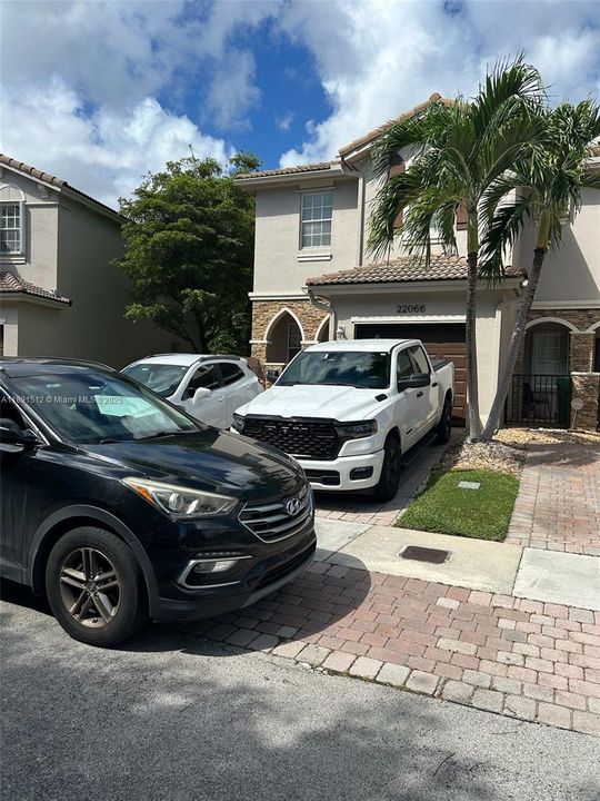 На продажу: $465,000 (3 спален, 2 ванн, 1416 Квадратных фут)