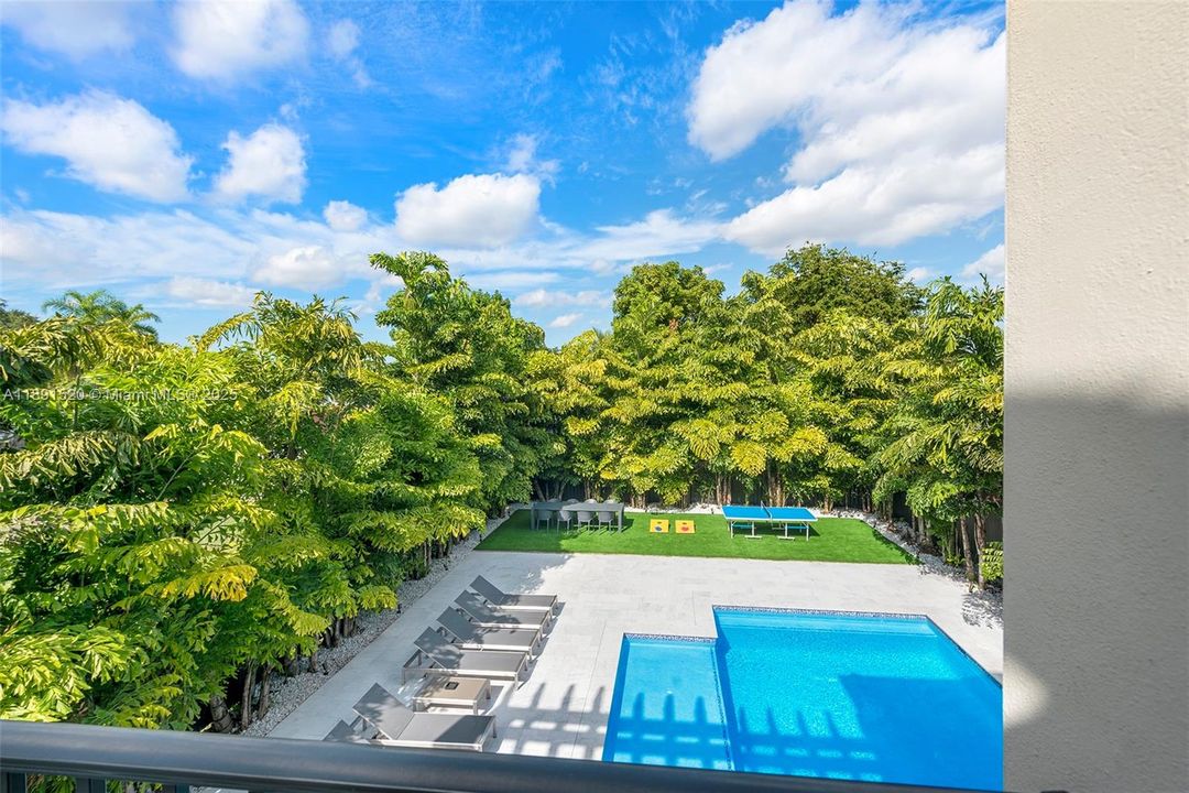 На продажу: $2,499,000 (5 спален, 3 ванн, 2954 Квадратных фут)