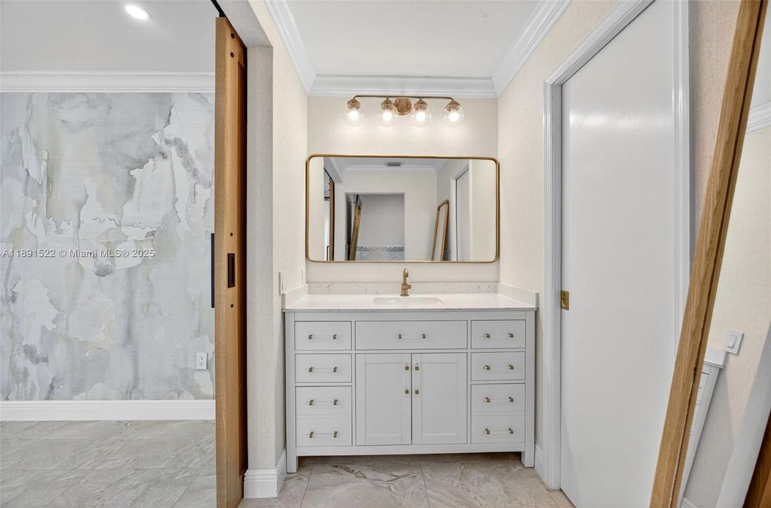 For Rent: $4,850 (4 beds, 2 baths, 1822 Square Feet)