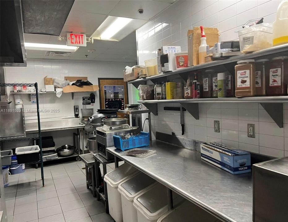 待售: $490,000 (0 贝兹, 0 浴室, 0 平方英尺)