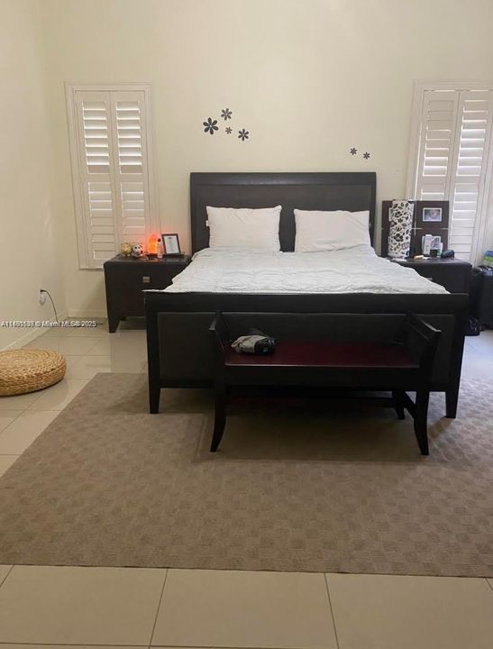 出租: $3,475 (3 贝兹, 2 浴室, 1731 平方英尺)