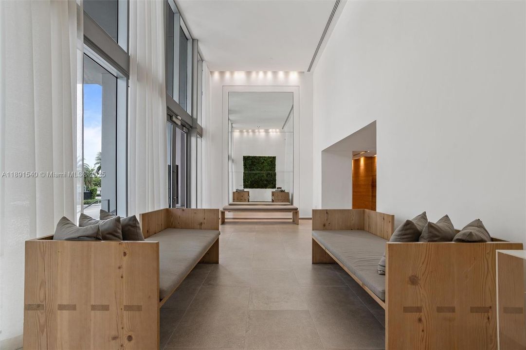 Vendido Recientemente: $545,000 (1 camas, 1 baños, 808 Pies cuadrados)