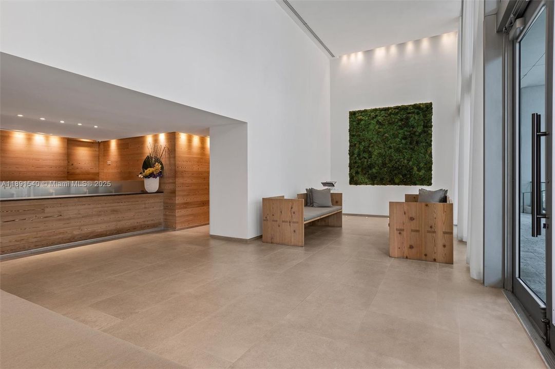 Vendido Recientemente: $545,000 (1 camas, 1 baños, 808 Pies cuadrados)