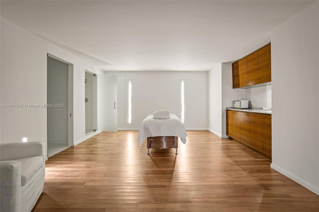 Vendido Recientemente: $545,000 (1 camas, 1 baños, 808 Pies cuadrados)