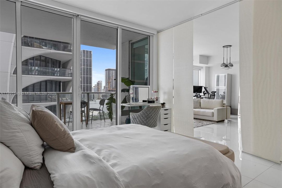 Vendido Recientemente: $545,000 (1 camas, 1 baños, 808 Pies cuadrados)