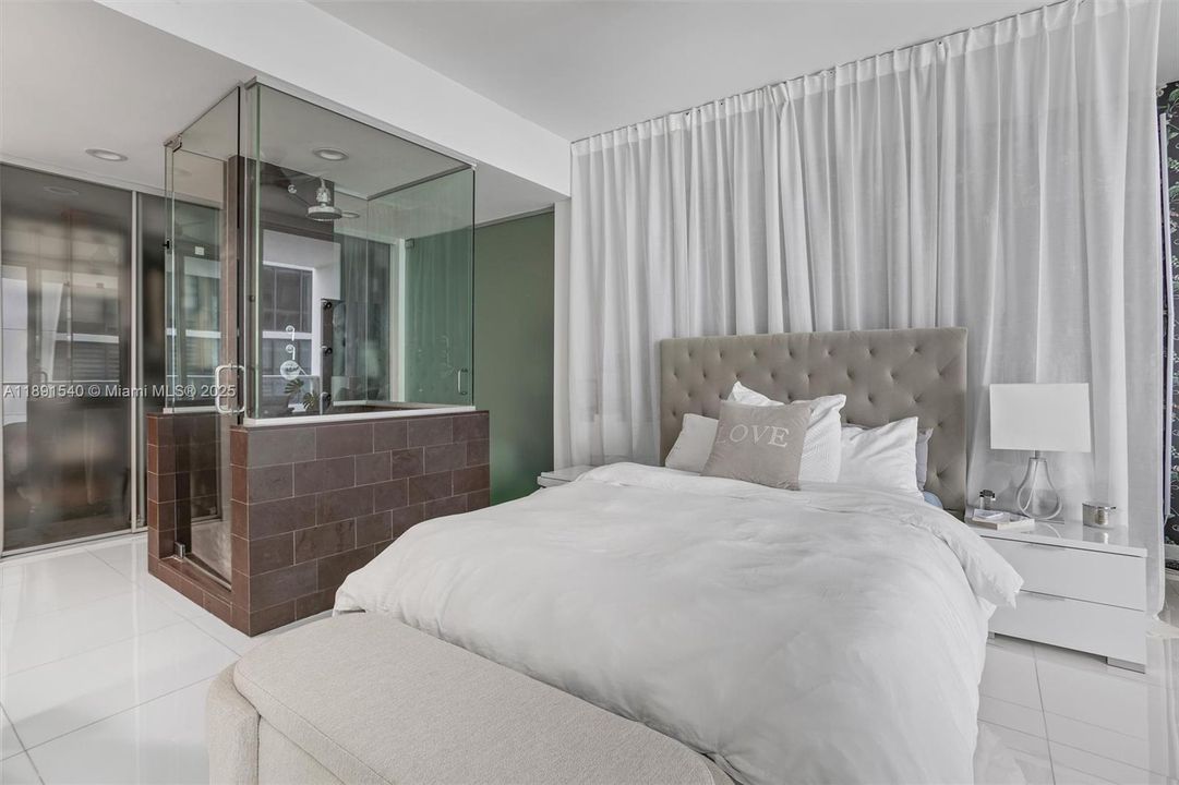 Vendido Recientemente: $545,000 (1 camas, 1 baños, 808 Pies cuadrados)