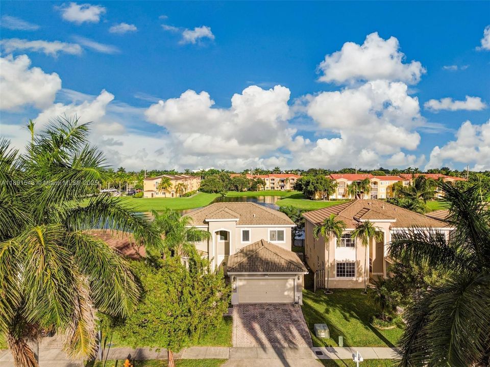 For Sale: $685,000 (3 beds, 2 baths, 2128 Square Feet)