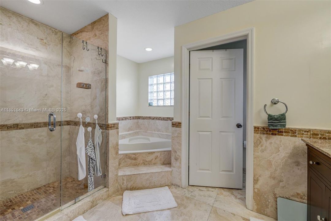 For Sale: $685,000 (3 beds, 2 baths, 2128 Square Feet)