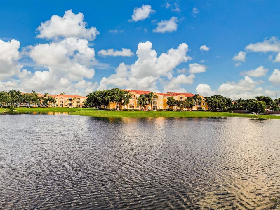 For Sale: $685,000 (3 beds, 2 baths, 2128 Square Feet)