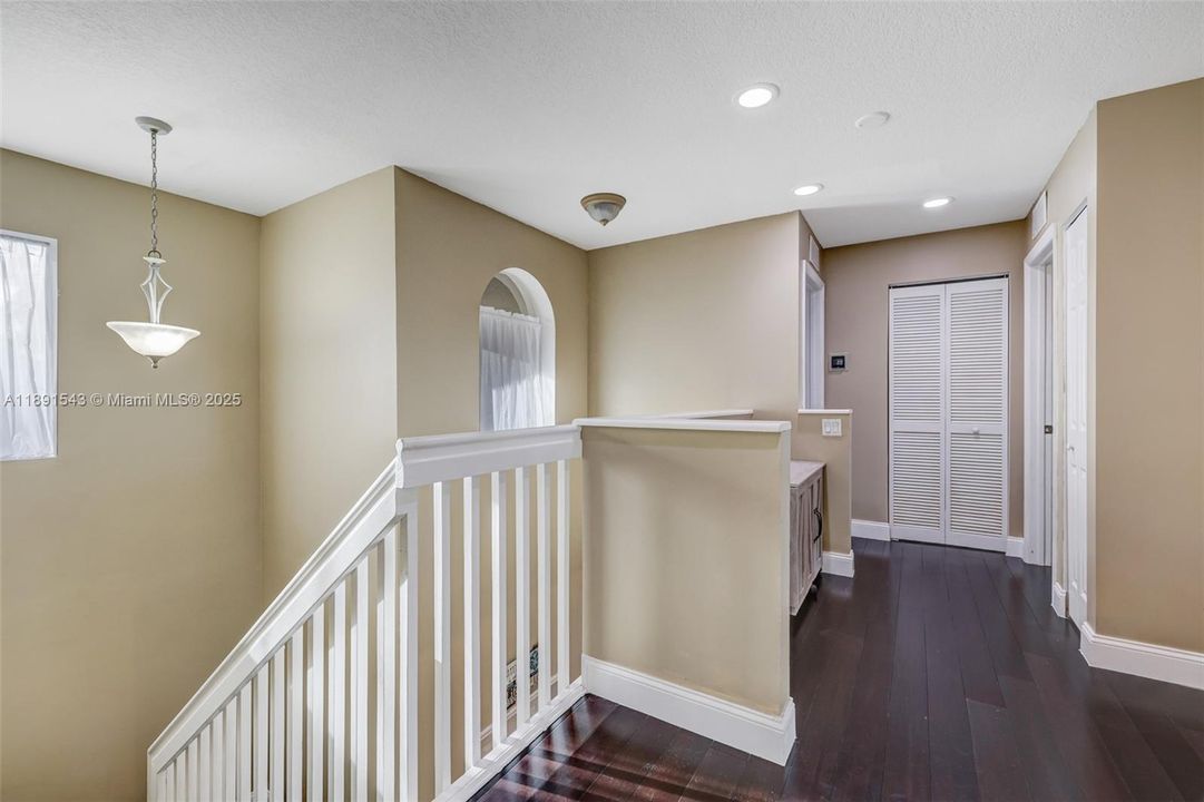 For Sale: $685,000 (3 beds, 2 baths, 2128 Square Feet)