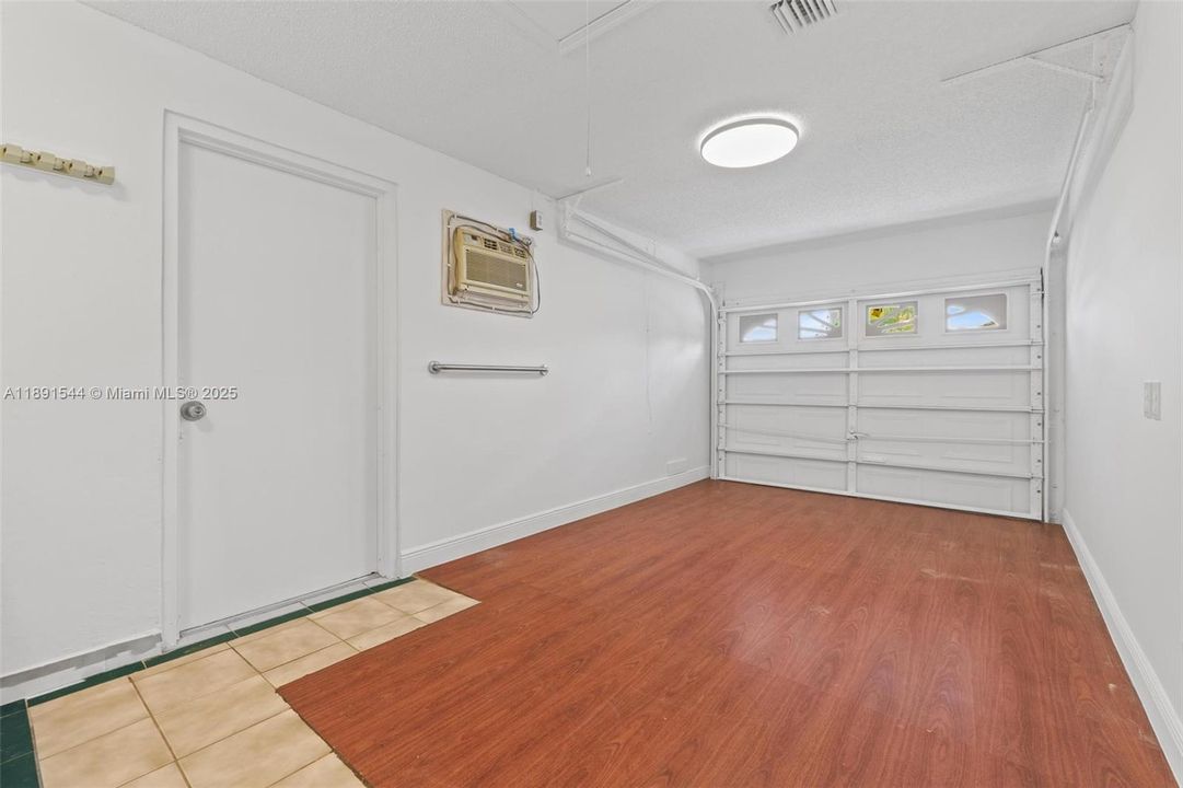 Recientemente alquilado: $3,500 (3 camas, 2 baños, 1487 Pies cuadrados)