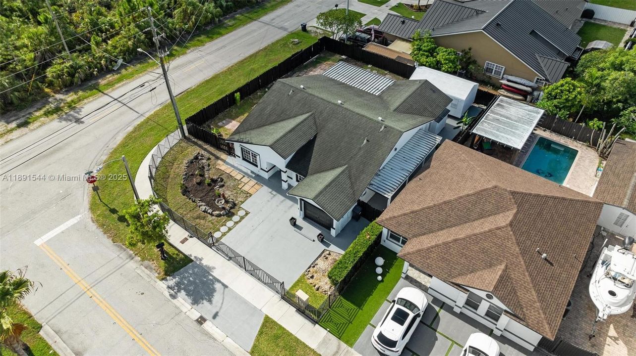 Recientemente alquilado: $3,500 (3 camas, 2 baños, 1487 Pies cuadrados)