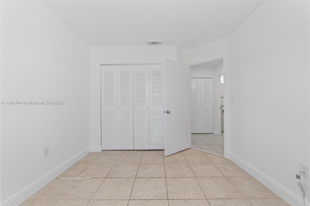 Recientemente alquilado: $3,500 (3 camas, 2 baños, 1487 Pies cuadrados)