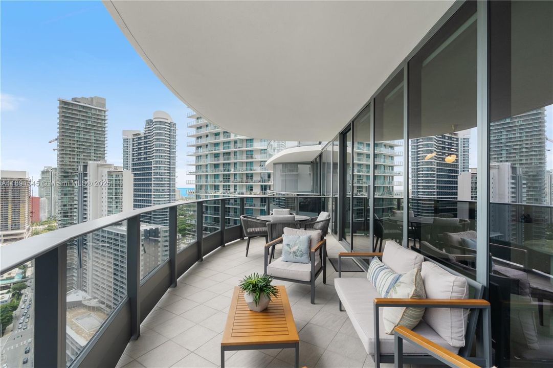 En Venta: $1,850,000 (2 camas, 2 baños, 1286 Pies cuadrados)