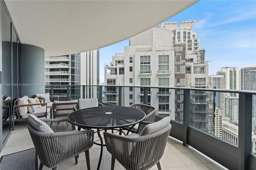 En Venta: $1,850,000 (2 camas, 2 baños, 1286 Pies cuadrados)