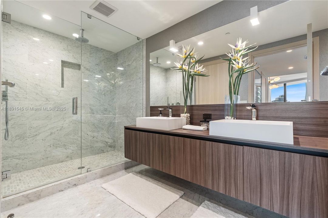 En Venta: $1,850,000 (2 camas, 2 baños, 1286 Pies cuadrados)