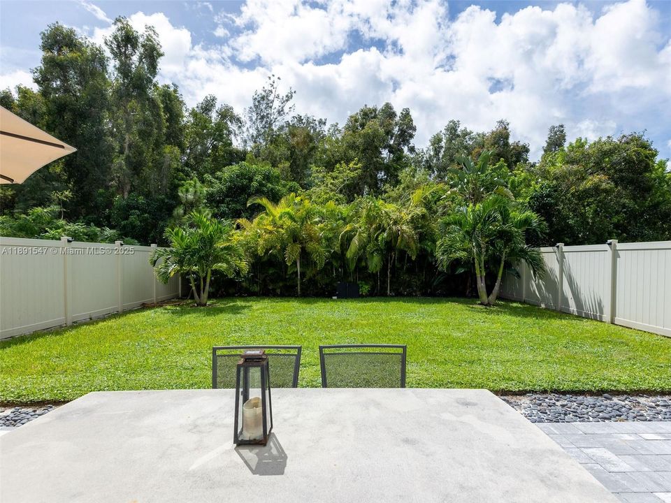 Active With Contract: $535,000 (3 beds, 2 baths, 1692 Square Feet)