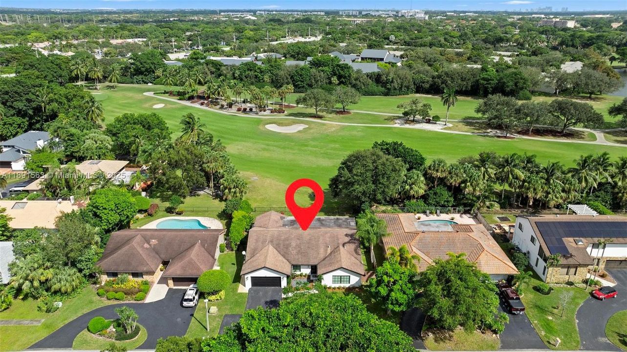 Active With Contract: $965,000 (4 beds, 2 baths, 2801 Square Feet)