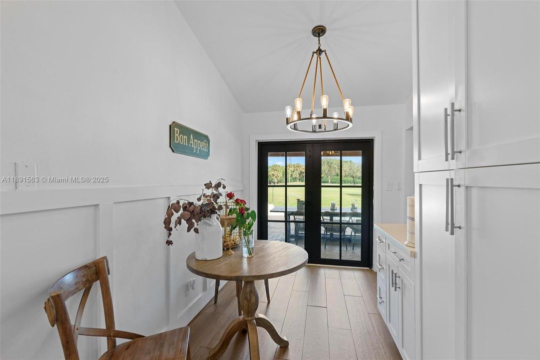 Active With Contract: $965,000 (4 beds, 2 baths, 2801 Square Feet)