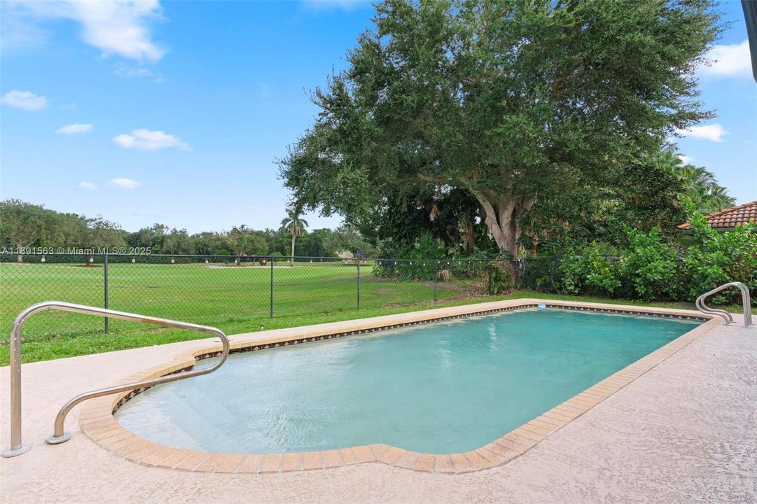 Active With Contract: $965,000 (4 beds, 2 baths, 2801 Square Feet)