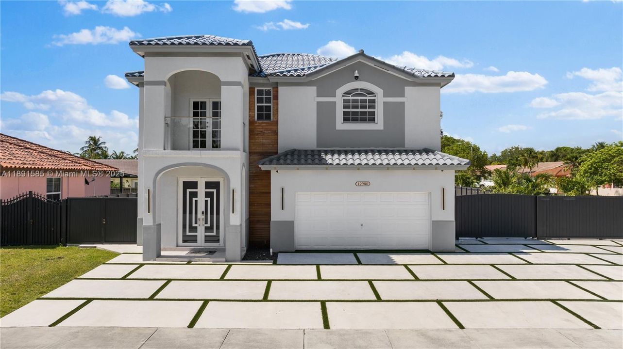 Recently Rented: $5,950 (4 beds, 3 baths, 2300 Square Feet)