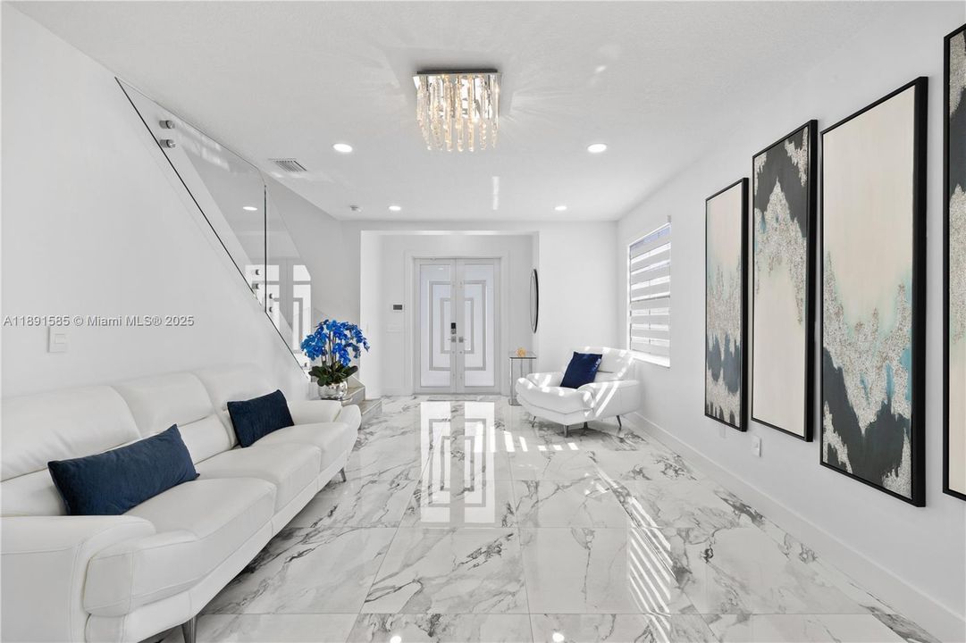 Recently Rented: $5,950 (4 beds, 3 baths, 2300 Square Feet)