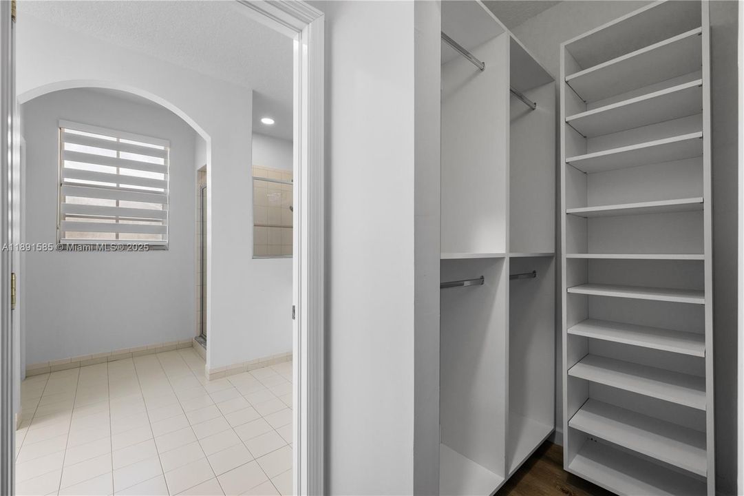 Recently Rented: $5,950 (4 beds, 3 baths, 2300 Square Feet)