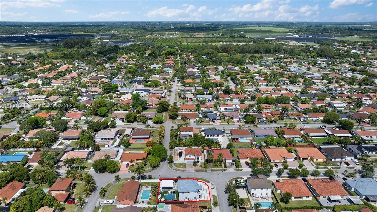 Recently Rented: $5,950 (4 beds, 3 baths, 2300 Square Feet)