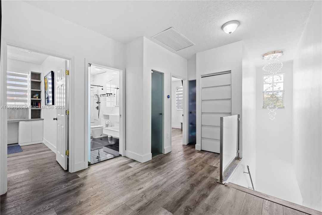 Recently Rented: $5,950 (4 beds, 3 baths, 2300 Square Feet)