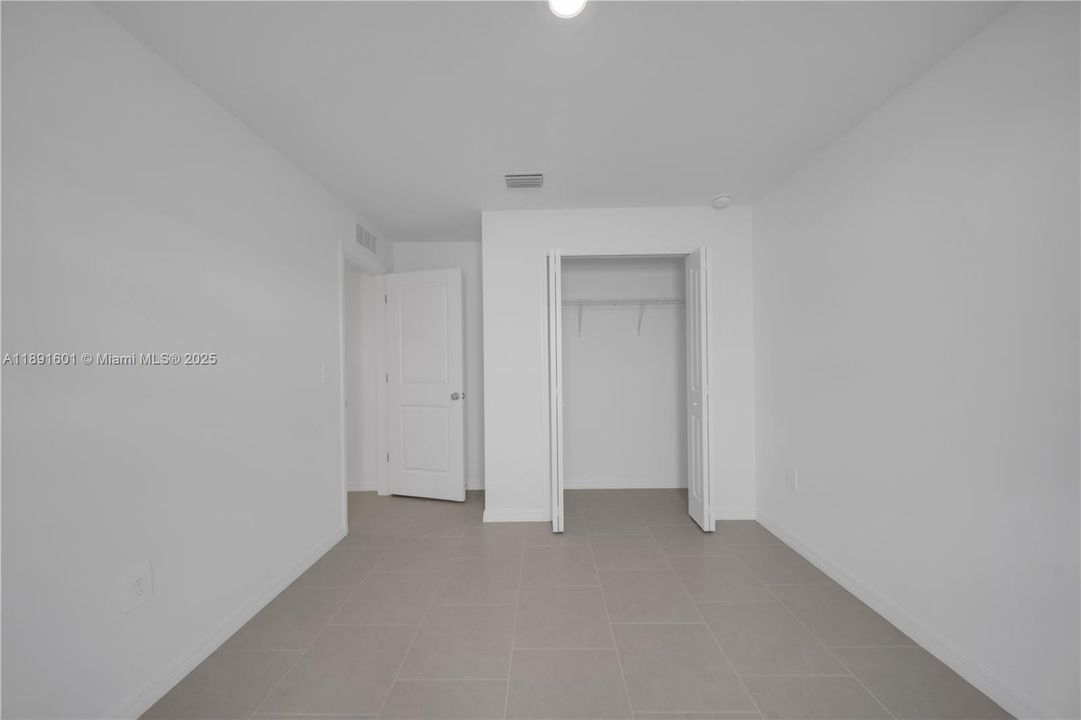 Recently Rented: $2,050 (4 beds, 2 baths, 0 Square Feet)