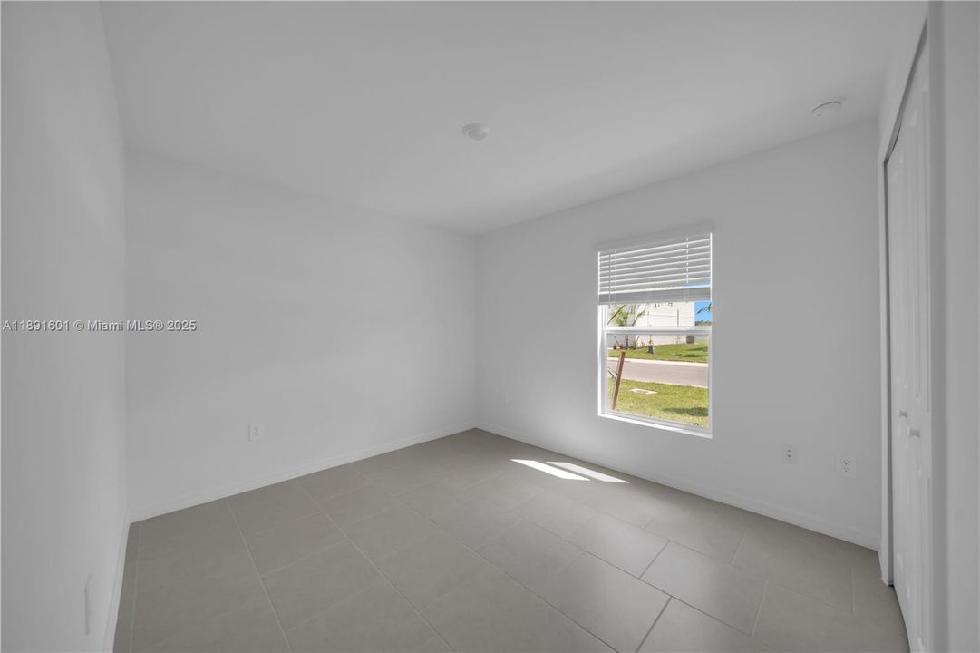 Recently Rented: $2,050 (4 beds, 2 baths, 0 Square Feet)