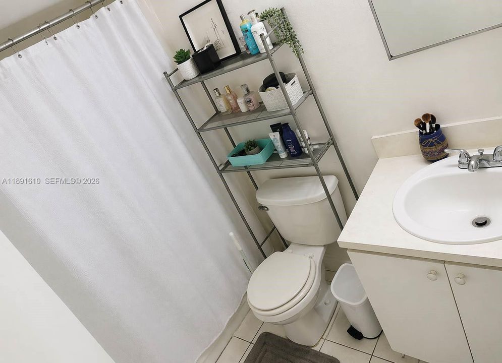 En Venta: $130,000 (0 camas, 1 baños, 450 Pies cuadrados)