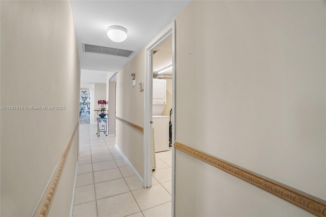 Recently Sold: $530,000 (2 beds, 2 baths, 1752 Square Feet)