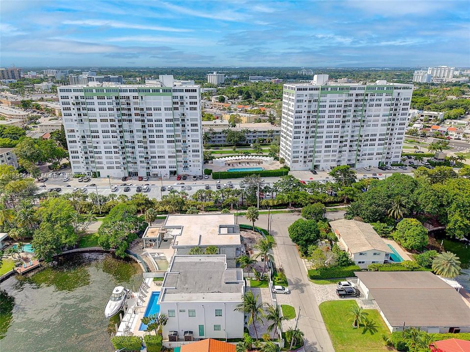 Recently Sold: $530,000 (2 beds, 2 baths, 1752 Square Feet)