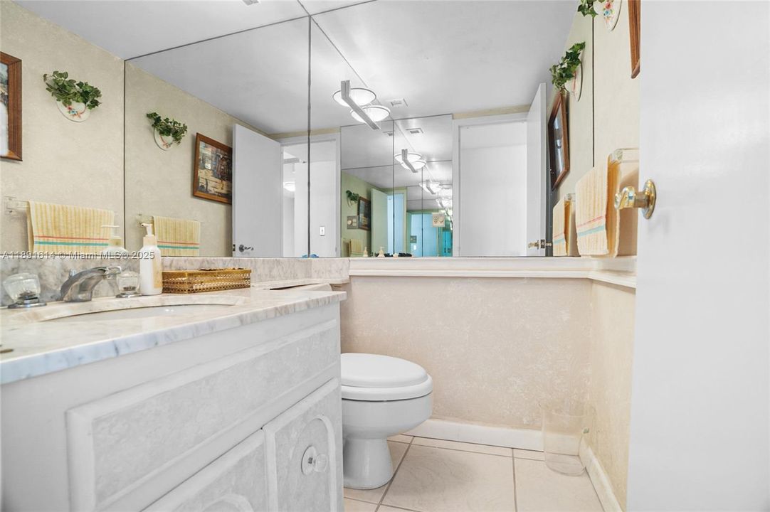 Recently Sold: $530,000 (2 beds, 2 baths, 1752 Square Feet)