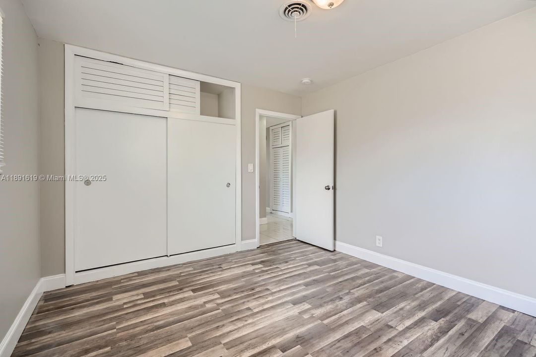 合同活跃: $442,000 (3 贝兹, 2 浴室, 1269 平方英尺)