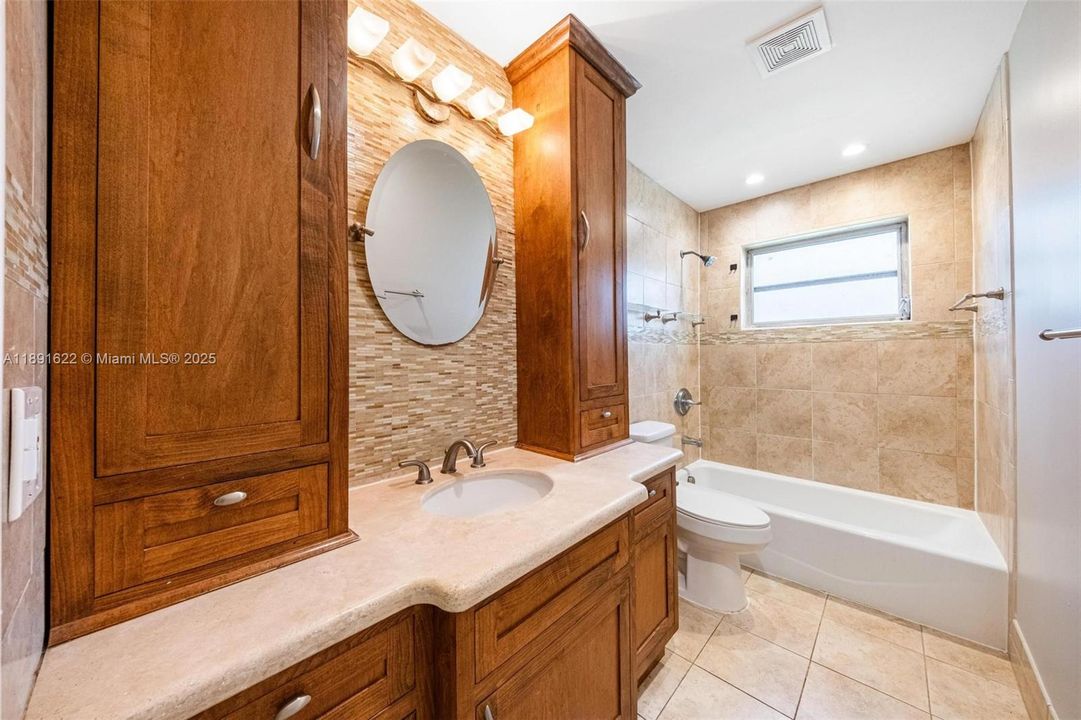 Active With Contract: $539,000 (4 beds, 2 baths, 2177 Square Feet)