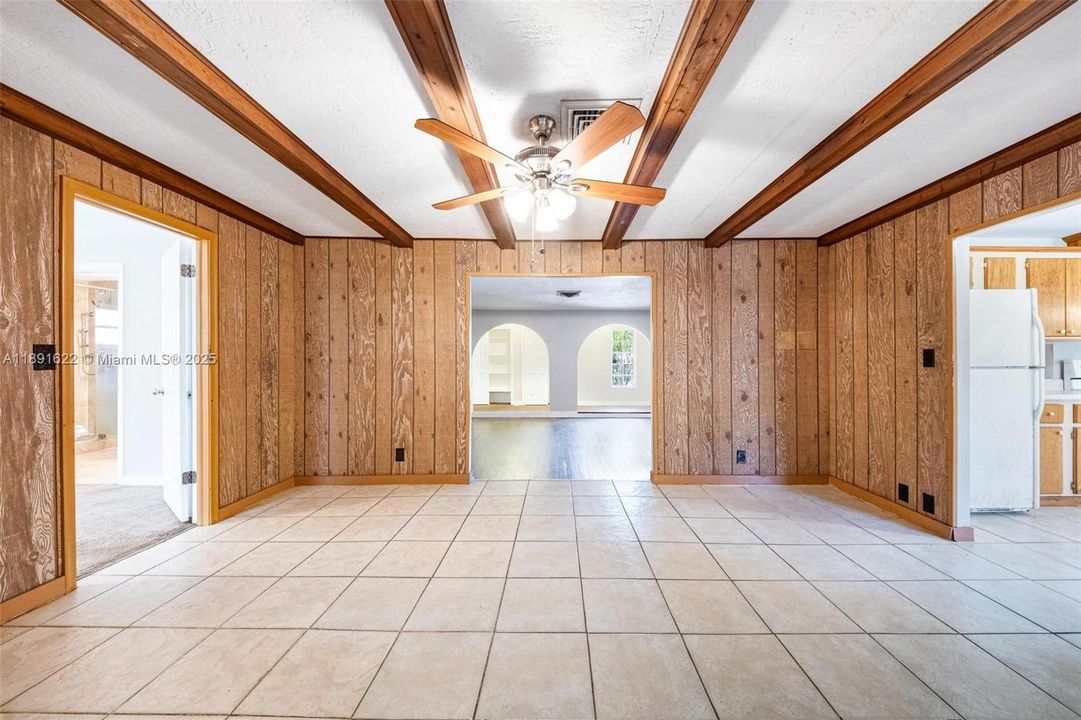 Active With Contract: $539,000 (4 beds, 2 baths, 2177 Square Feet)