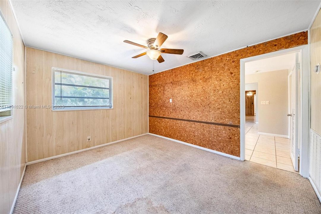 Active With Contract: $539,000 (4 beds, 2 baths, 2177 Square Feet)