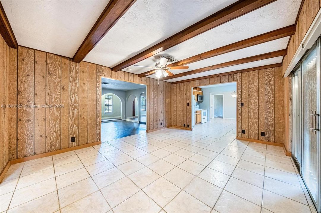 Active With Contract: $539,000 (4 beds, 2 baths, 2177 Square Feet)