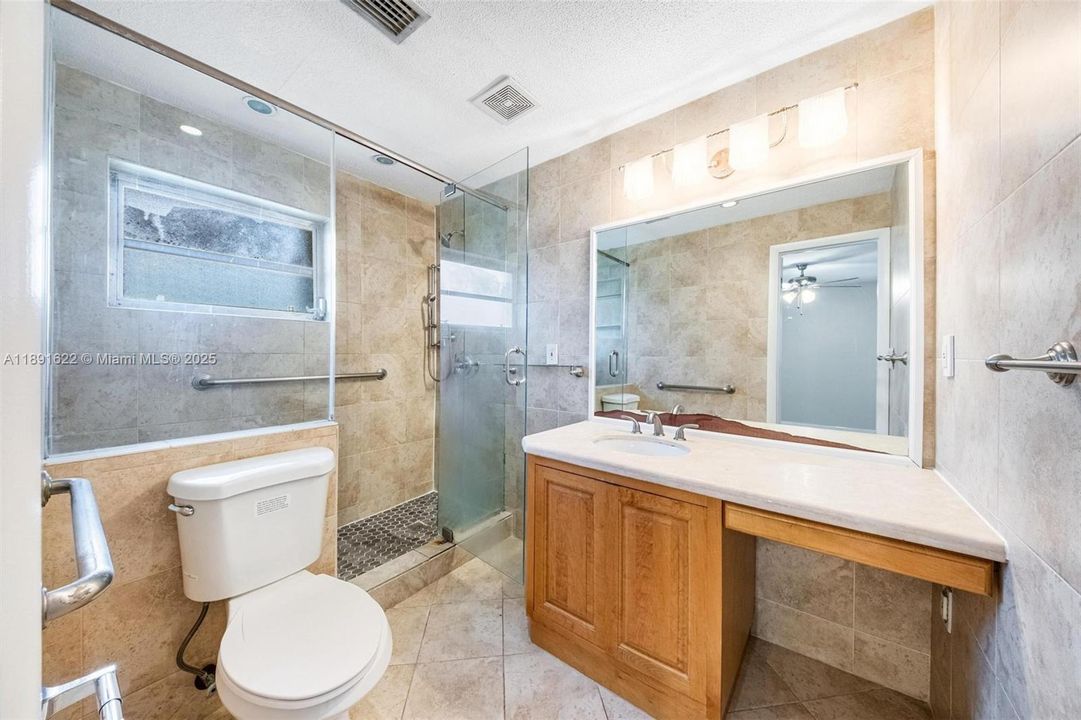 Active With Contract: $539,000 (4 beds, 2 baths, 2177 Square Feet)