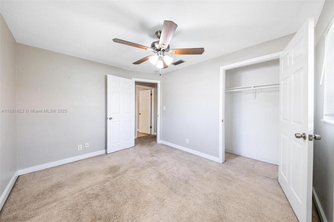 Active With Contract: $539,000 (4 beds, 2 baths, 2177 Square Feet)